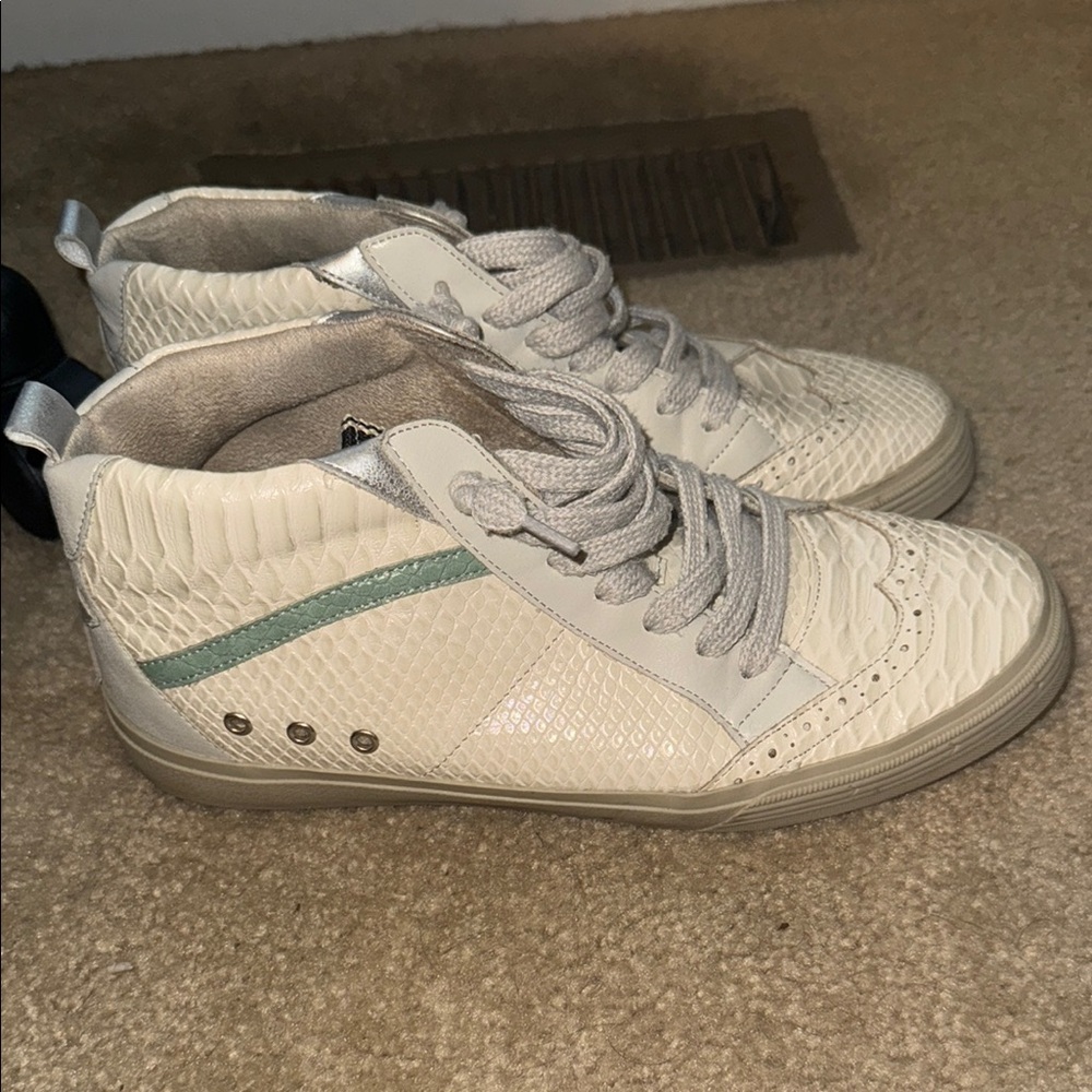 Shu Shop Sneakers